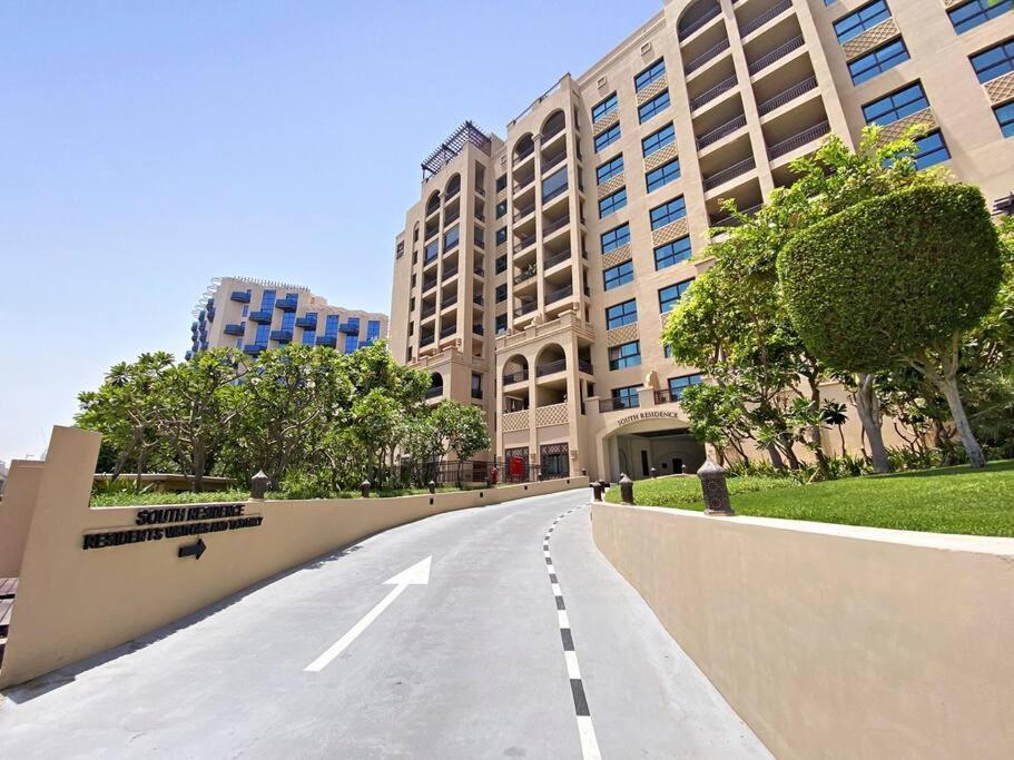 Apartment Stonetree - Elegant 2br With 1 Maids Dubai